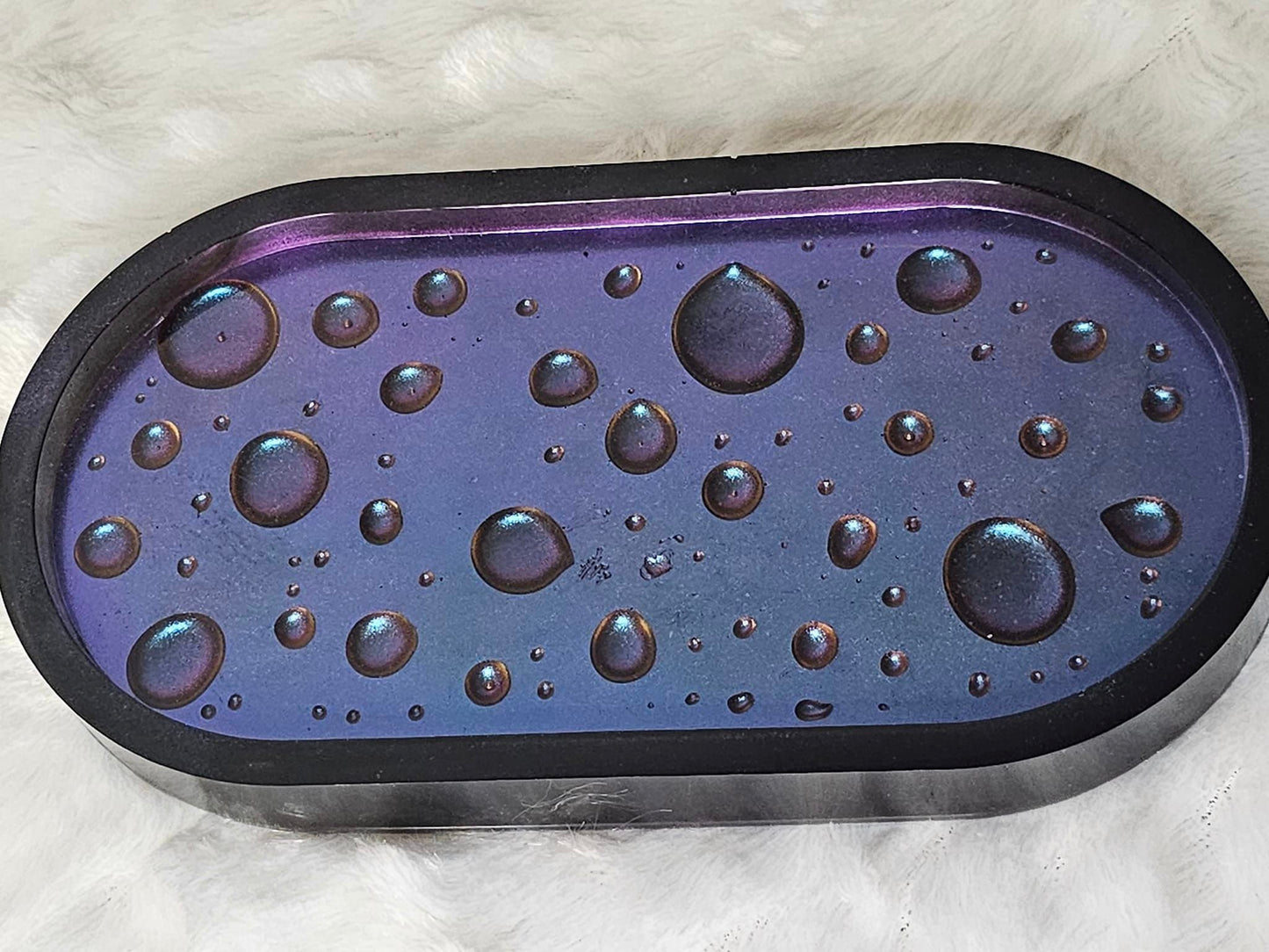 Oval Iridescent Bubble Tray