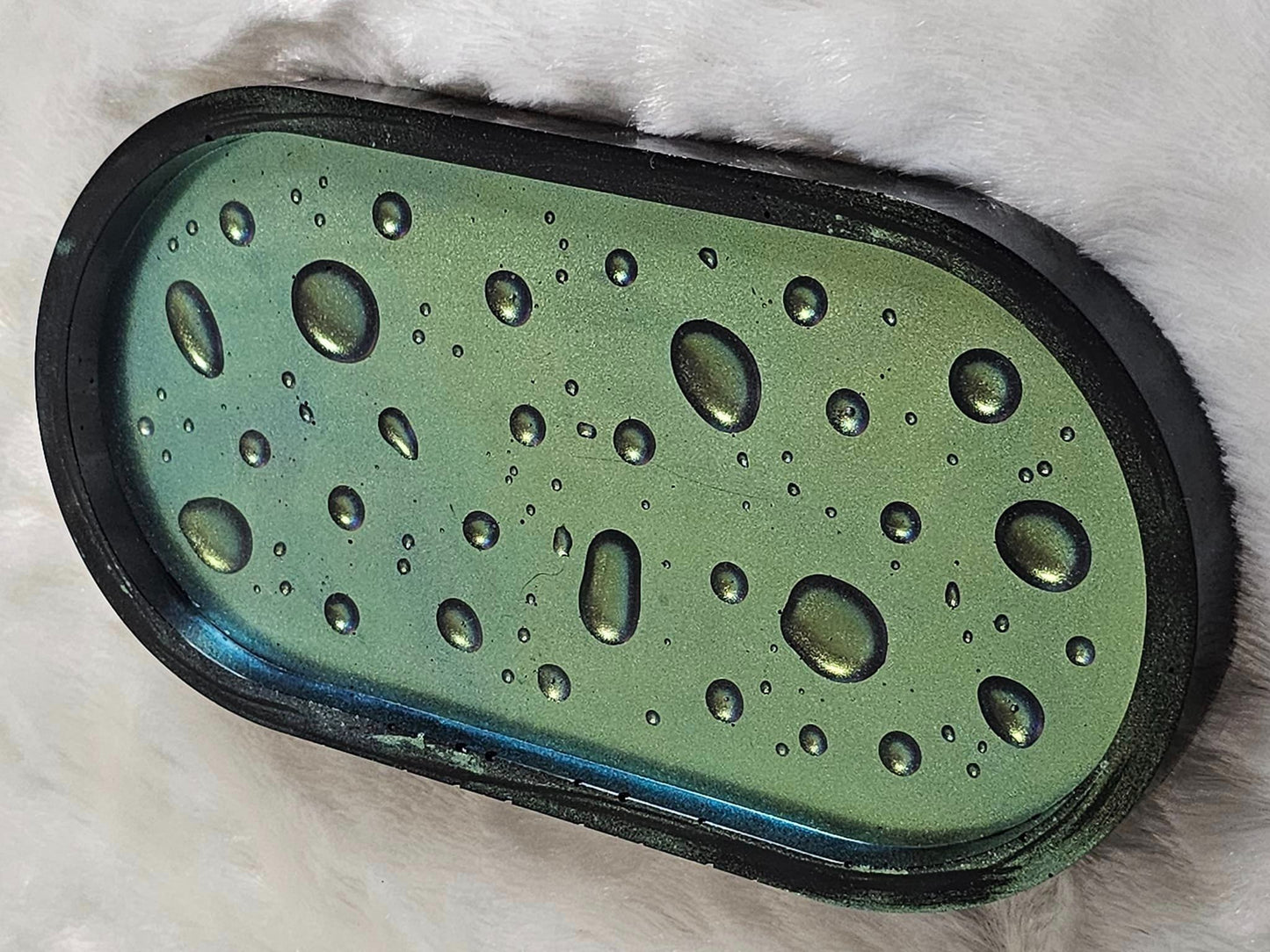 Oval Iridescent Bubble Tray