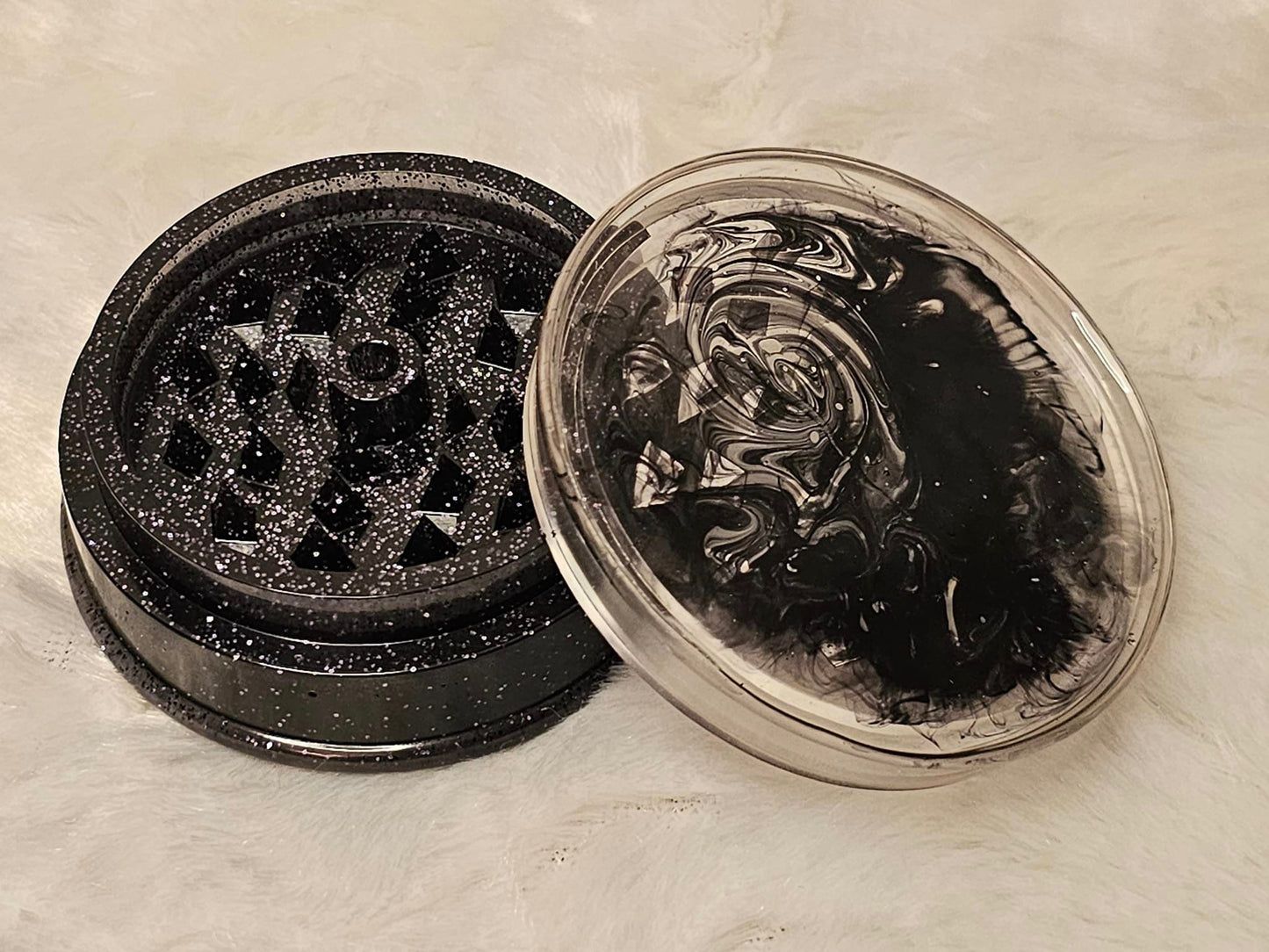 Black Smoke Grinder