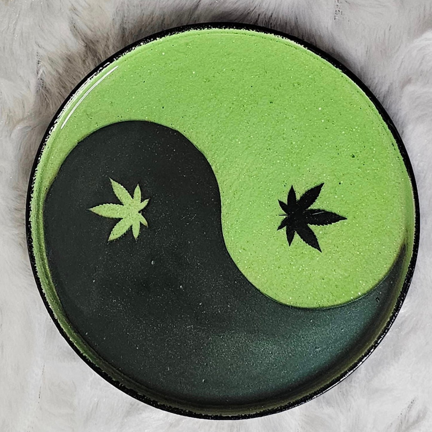 Yin-Yang Round Tray